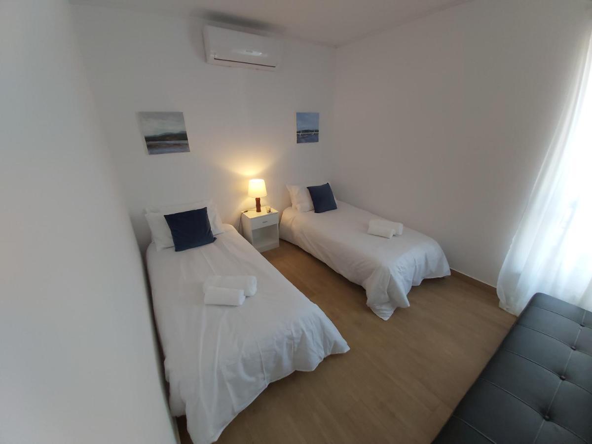 Sun And Beach II Ac Wifi 90Mts From The Beach بورتيماو المظهر الخارجي الصورة